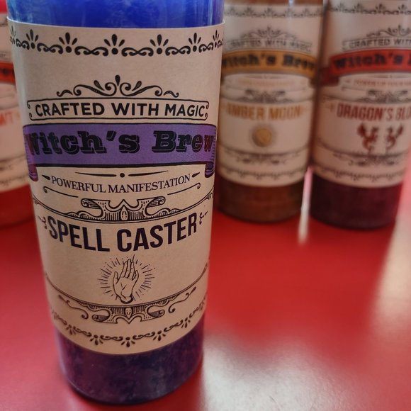 Limited Edition Candle from Witch's Brew - SPELL CASTER - Picture 1 of 2